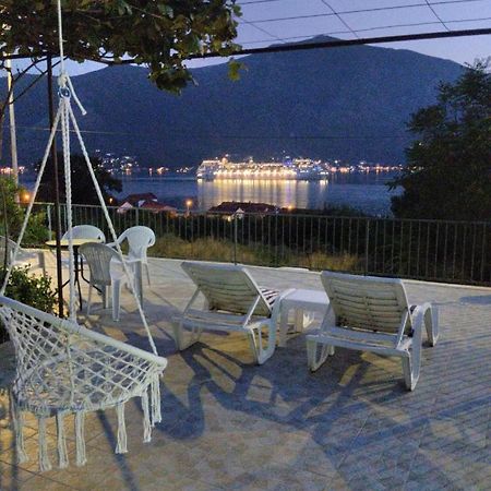 Apartment Deki Studio Kotor Exterior foto