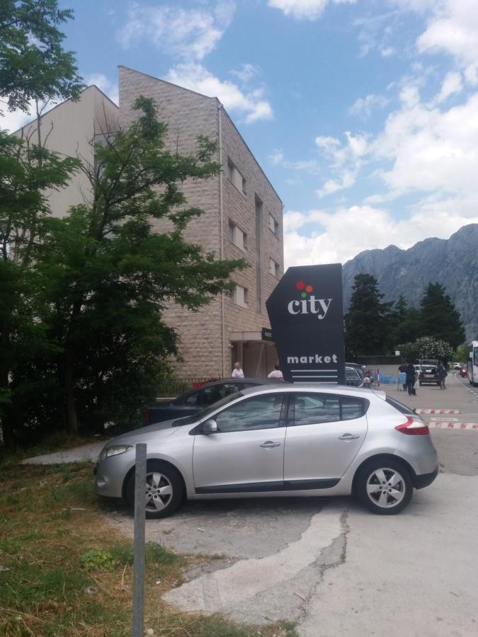 Apartment Deki Studio Kotor Exterior foto